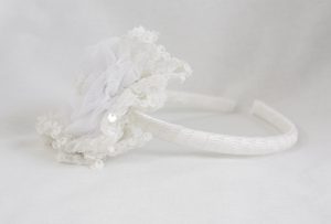 Pom-Pom Headband in White