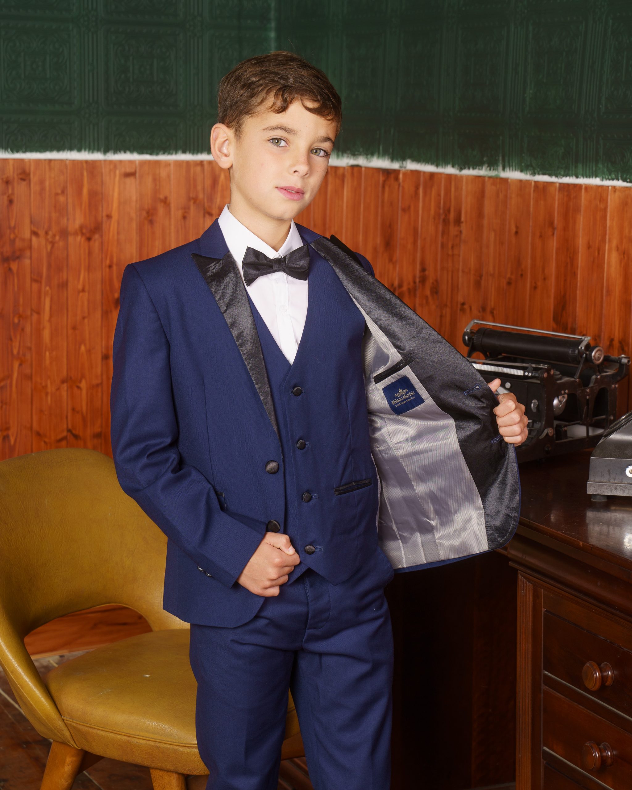 2018 Fashion Latest Design Boy Polyester Wear Custom Made Children Wedding  Groom Kids Suits Boys Formal Wedding/Birthday Tuxedos From Newdeve, $69.95  | DHgate.Com