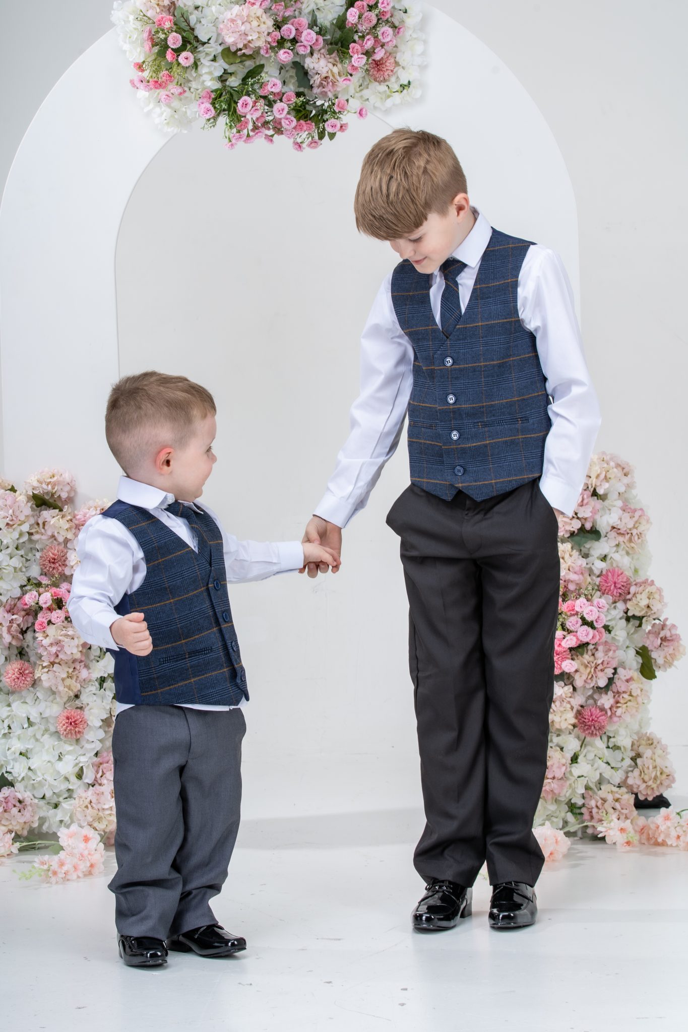 Boys' 5-Piece Textured Double Breasted Waistcoat Suit - MATRIX - Beige main image 0