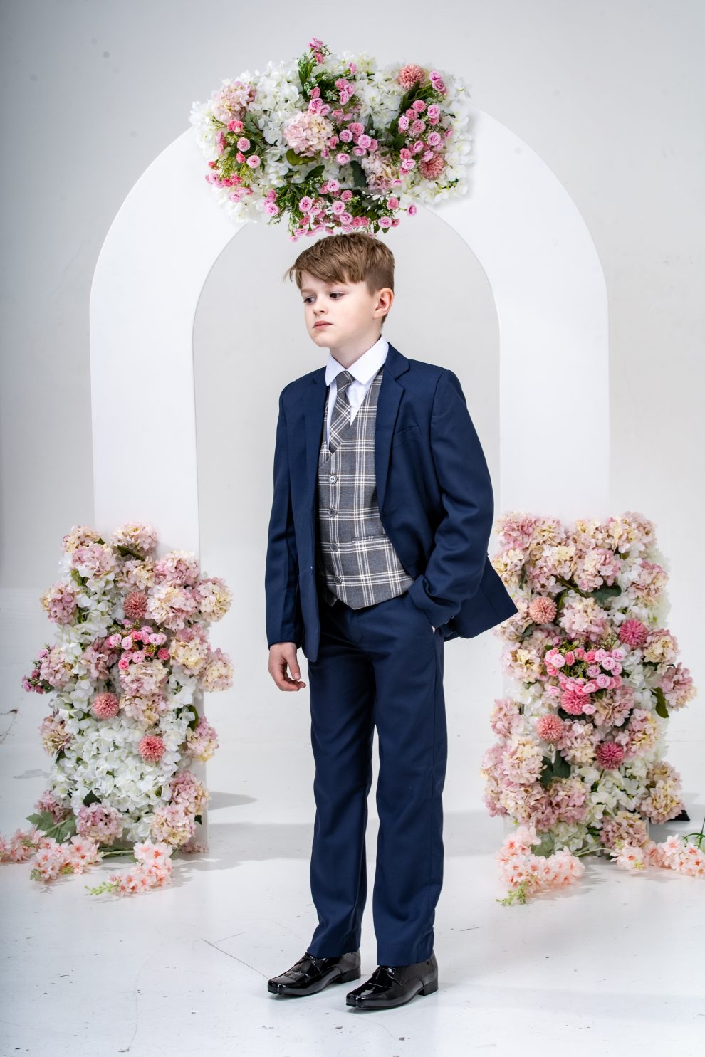 BOY SUIT 5-PC SET B1558
